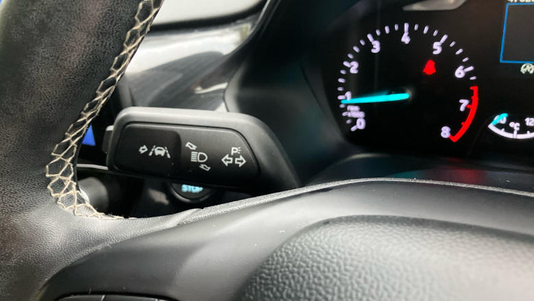 Ford Puma 1.0 EcoBoost Hybrid mHEV Titanium First Ed 5dr Petrol Hatchback